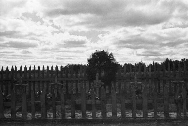 Campagna di Russia. Ucraina - Bojedarowka [?] - cimitero