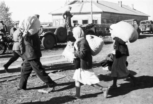 Campagna di Russia. Ucraina - Dnipropetrovs'k - sfollati