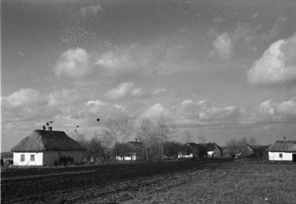 Campagna di Russia. Ucraina - insediamento rurale