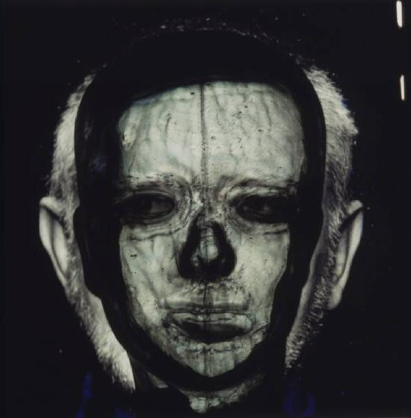 Klaustrofobia. Ritratto maschile - autoritratto dell'artista "Vetro" - sovrapposizione doppia visione frontale