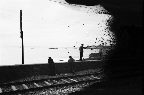 Cascais. La linea ferroviaria lungo il mare