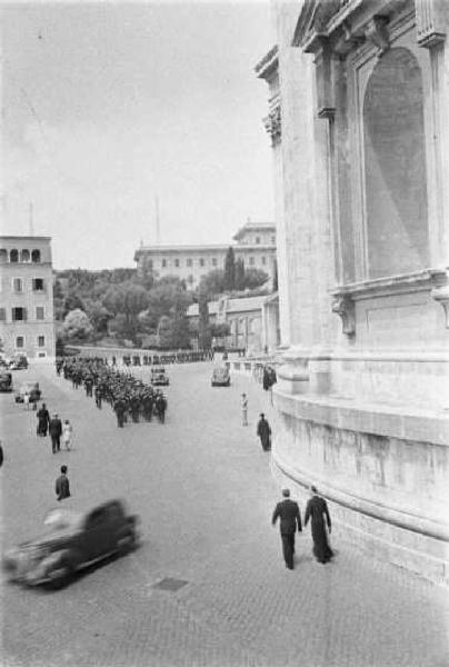 Città del Vaticano. Parata di rappresentanza sul piazzale