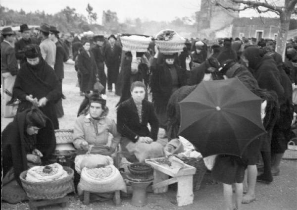 Praia da Tocha - mercato. Lebbrosi