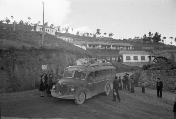 Panasqueira - l'autobus che conduce a Fundao