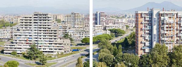 Corpi di reato. Napoli: quartiere Scampia - Veduta dall'alto - Palazzi residenziali: le Vele - Vulcano Vesuvio (sullo sfondo)