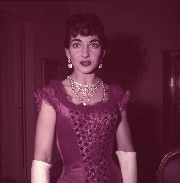 Milano - Abitazione di Maria Callas: interno - Ritratto femminile a mezzo busto: Maria Callas (cantante lirica) - Costume di scena La Traviata