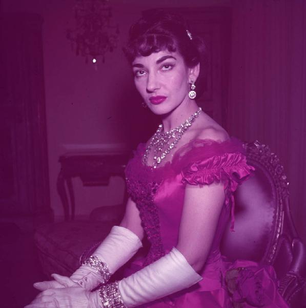 Milano - Abitazione di Maria Callas: interno - Ritratto femminile a mezzo busto: Maria Callas (cantante lirica) - Costume di scena La Traviata