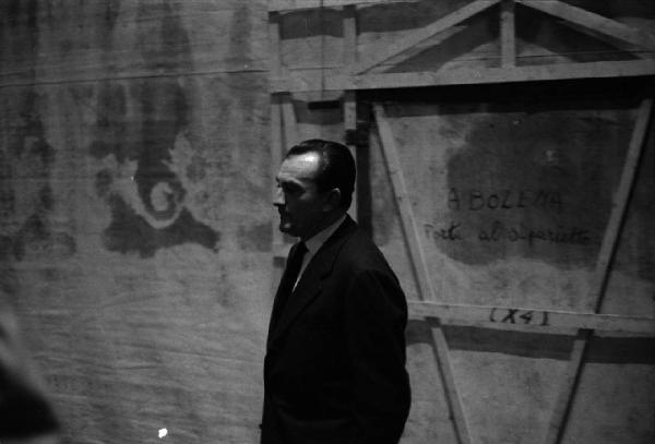 Milano: Teatro alla Scala - Spettacolo Anna Bolena, 1957, regia di Luchino Visconti - Backstage - Luchino Visconti