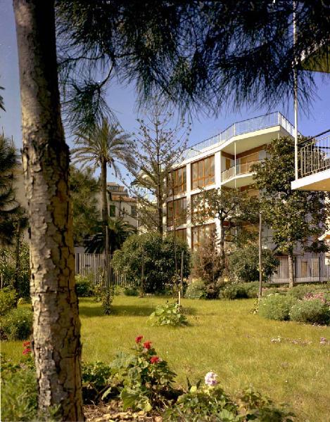 Brenta AB - Sanremo - Edifici per abitazioni - Giardino