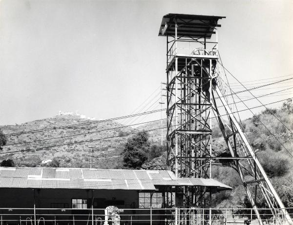 Isola del Giglio - Miniera di pirite - Pozzo S. Barbara