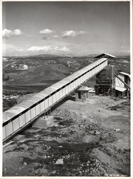 Campobello di Licata - Miniera di zolfo - Nastro trasportatore