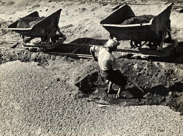 Perticara - Miniera di zolfo - Trasporto del minerale