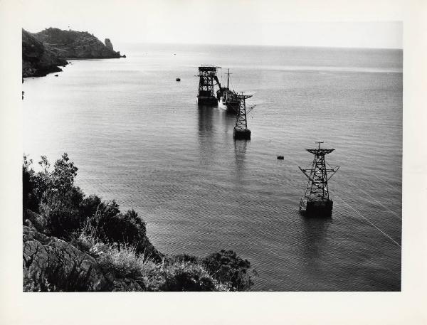 Isola del Giglio - Miniera di pirite - Teleferica