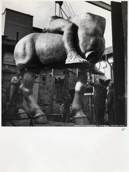 Milano - Fonderia Artistica Battaglia - Statua equestre "Il genio italico" - Assemblaggio