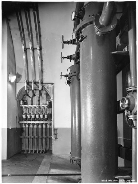 Bressanone - Centrale idroelettrica - Alternatore - Cella trasformatori - Cavo e sbarre