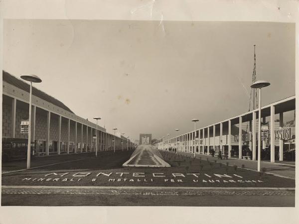 Roma - Mostra autarchica del minerale italiano del 1938 - Esterno