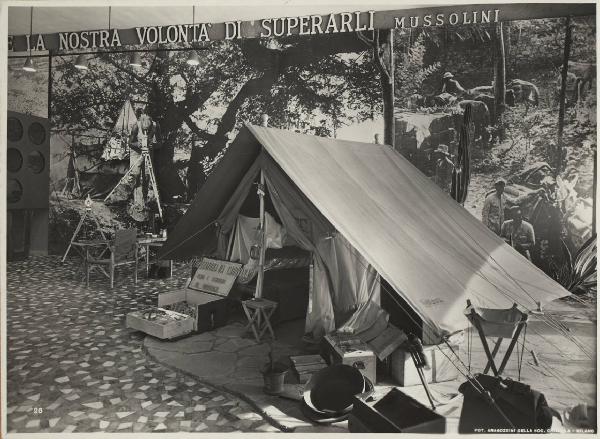 Roma - Mostra autarchica del minerale italiano del 1938 - Padiglione Africa italiana - Atrezzatura da carovana