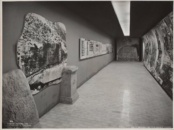 Roma - Mostra autarchica del minerale italiano del 1938 - Padiglione Marmi e Pietre - Interno