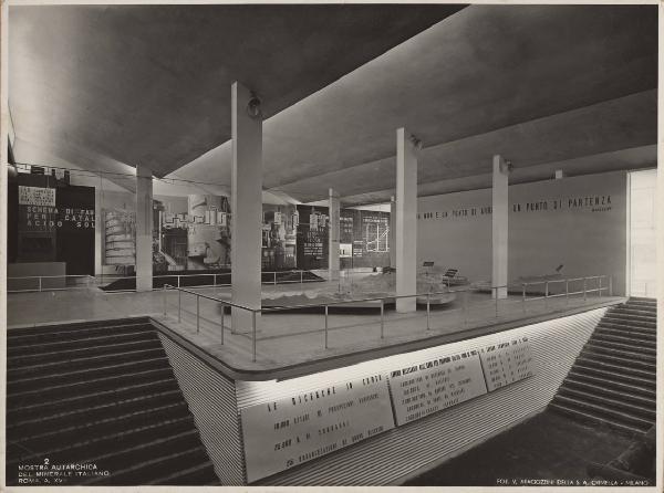 Roma - Mostra autarchica del minerale italiano del 1938 - Padiglione Piriti - Interno