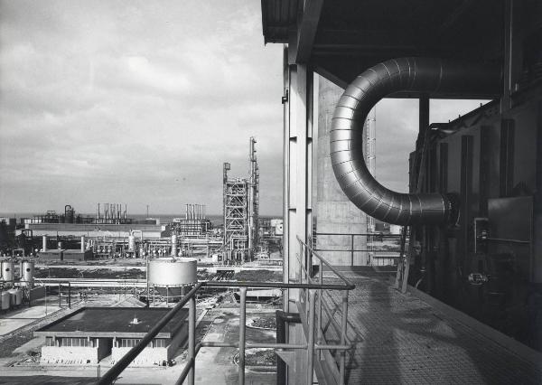 Brindisi - Stabilimento petrolchimico - Forno centrale