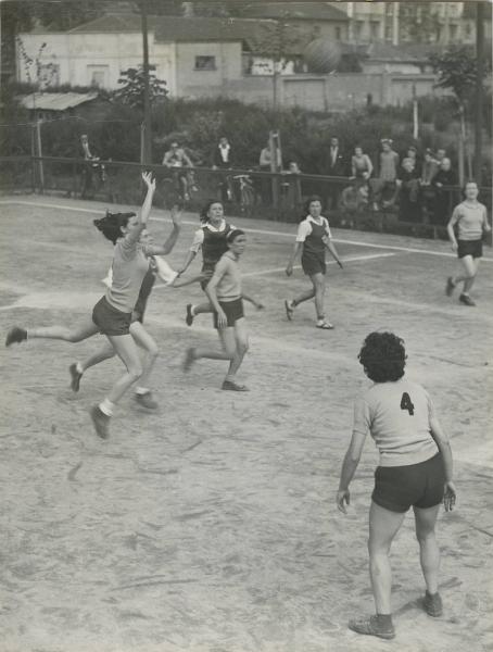 Milano - Cral - Partita di pallacanestro femminile