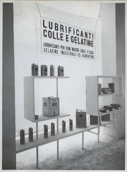 Bari - Fiera del Levante del 1939 - Padiglione Montecatini - Lubrificanti - Colle - Gelatine