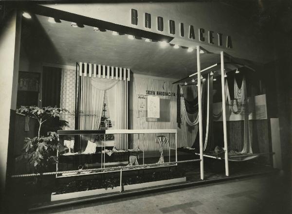 Milano - Fiera campionaria del 1946 - Stand Rhodiaceta