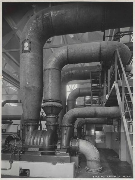 San Giuseppe di Cairo - Stabilimento chimico Ammonia e derivati - Impianto acido nitrico - Turbocompressori e turbine di recupero