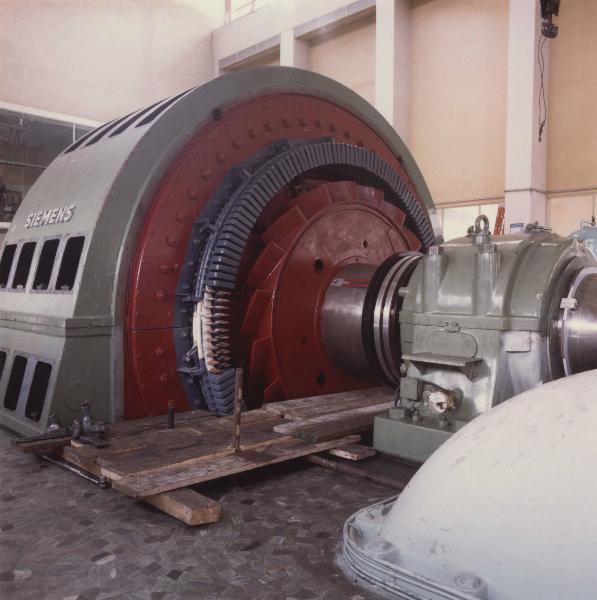 Lasa - Centrale idroelettrica - Cantiere - Revisione turbine - Turbina Siemens
