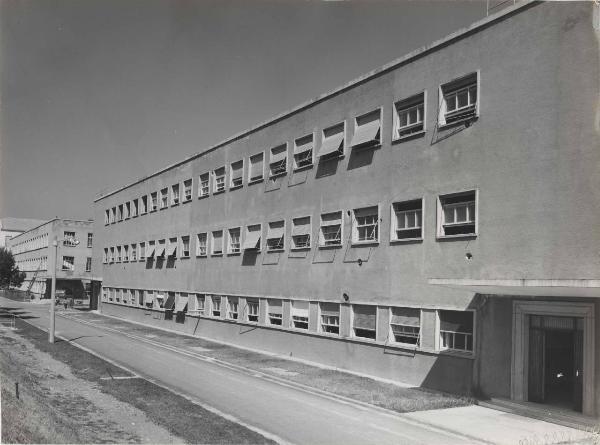 Terni - Polymer - Esterno - Centro ricerche - Fabbricato fibre e film