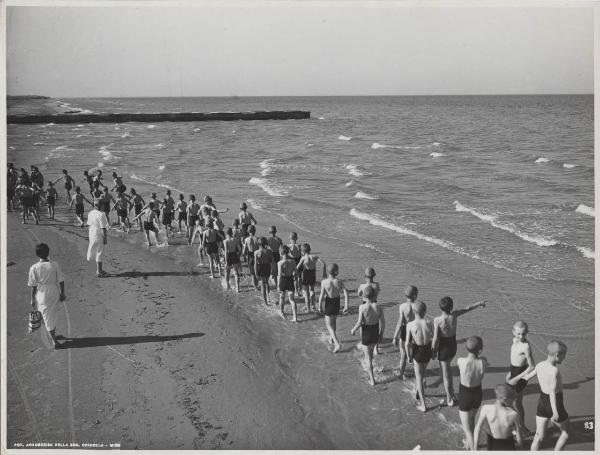 Cervia - Colonia marina Montecatini - Bambini - Mare