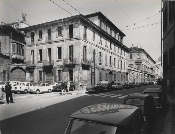 Milano - Palazzo Melzi d'Eril - Esterno