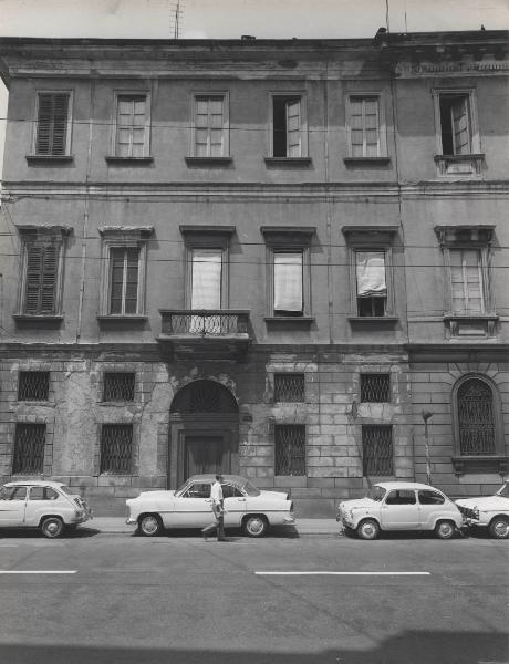 Milano - Palazzo Melzi d'Eril - Esterno