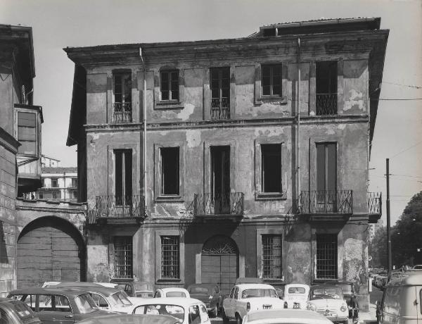 Milano - Palazzo Melzi d'Eril - Esterno