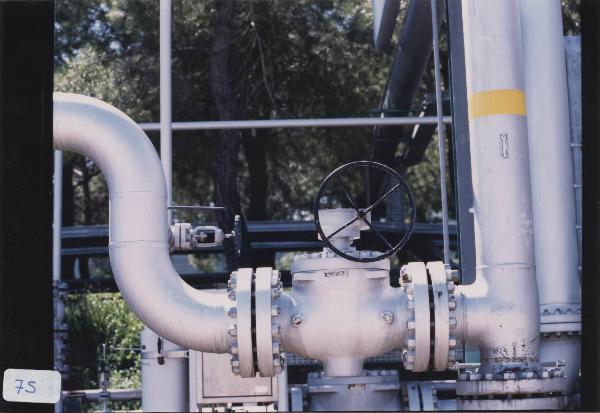 Candela - Centrale di trattamento e compressione gas naturale - Impianti - Valvola di intercettazione a sfera