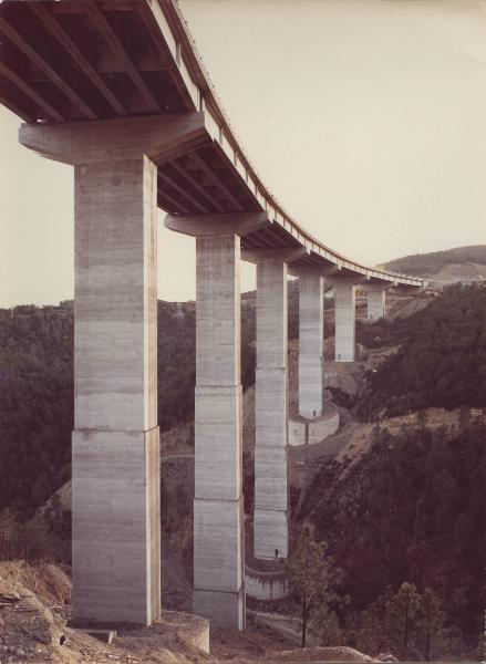 Liguria - Incas Bonna - Autostrada dei fiori - Viadotto Crovetto