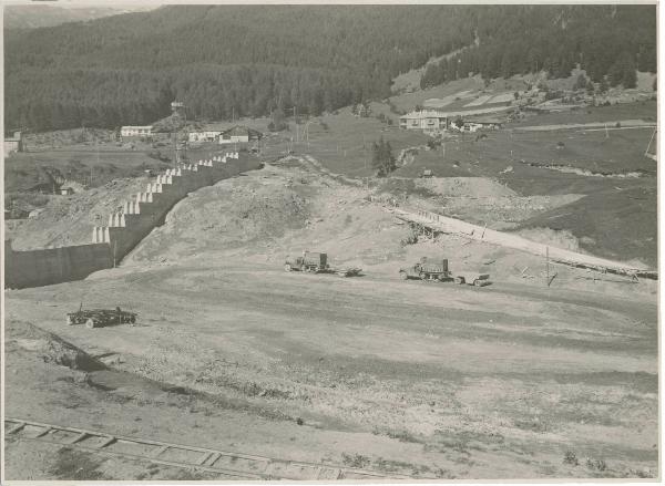 Curon Venosta - Impianto idroelettrico - Laghi di Resia - Cantiere - Costruzione diga di San Valentino - Veduta