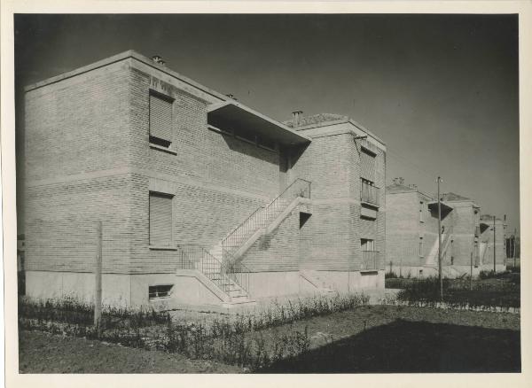 Ferrara - Via Antonio Roiti - Villette lavoratori fabbrica