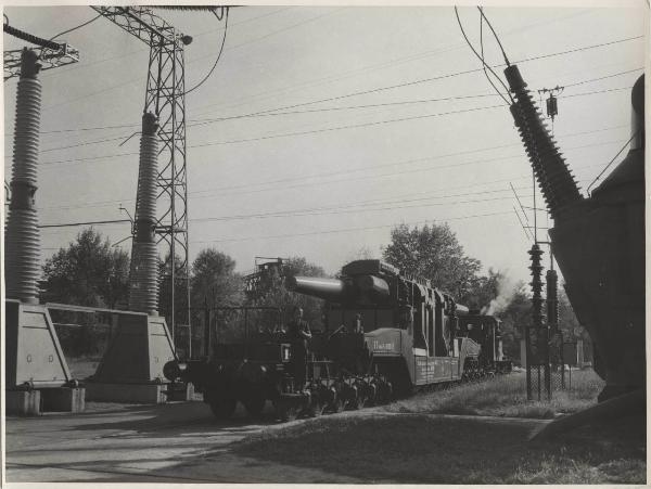 Sesto San Giovanni - Acciaierie e ferriere lombarde Falck - Centrale elettrica - Carro ferroviario PVz 561700 P - Trasformatore Siemens KFUM 1963 a/ 220