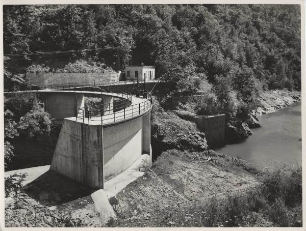 Pontremoli - Acciaierie e Ferriere Lombarde Falck - Impianto idroelettrico del Magra - Diga di Giaredo