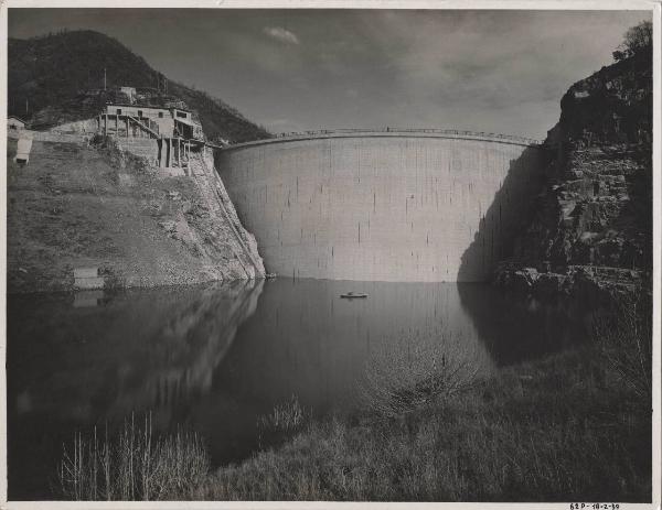 Pontremoli - Acciaierie e Ferriere Lombarde Falck - Impianto idroelettrico del Magra - Diga di Rocchetta