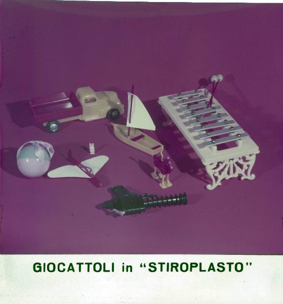 Materie plastiche - Resine polistiroliche - Giocattoli in Stiroplasto