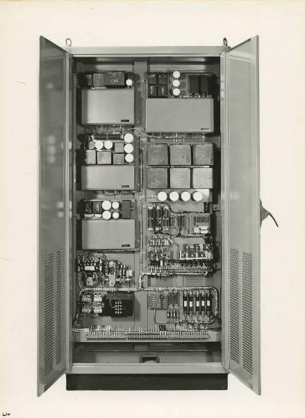 Milano - CEA (Costruzioni elettroniche Automatismi) Perego spa - Regolatore automatico di tensione tipo RAM/1000