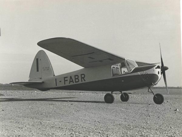 Trasporti aerei - Aermacchi MB 308 - Prototipo