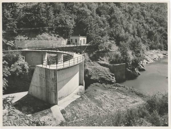 Pontremoli - Acciaierie e Ferriere Lombarde Falck - Impianto idroelettrico del Magra - Diga di Giaredo