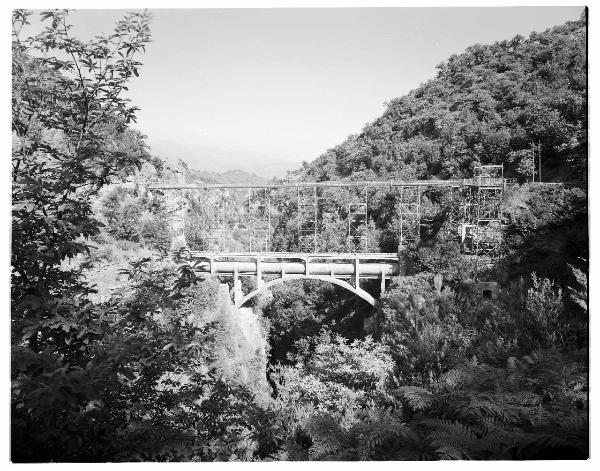 Pontremoli - Acciaierie e Ferriere Lombarde Falck - Impianto idroelettrico del Magra - Torrente Gordana - Ponte canale