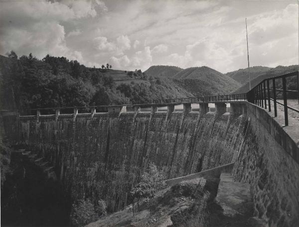 Spigno Monferrato - Acciaierie e Ferriere Lombarde Falck - Impianto idroelettrico - Diga Valla