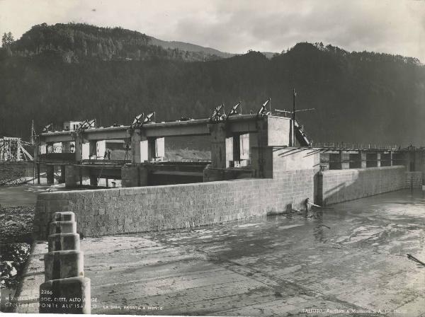 Chiusa - Società elettrica Alto Adige - Impianto idroelettrico di Ponte Gardena - Fiume Adige - Diga