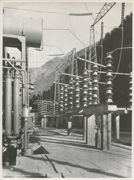 Castelbello - Centrale idroelettrica - Veduta della sottostazione - Trasformatori