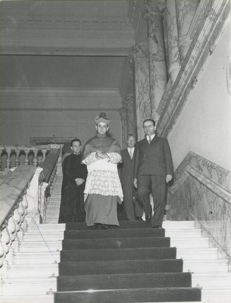 Milano - Visita ufficiale - Giovanni Battista Montini cardinale con Giorgio Baldini e Gino Sferza